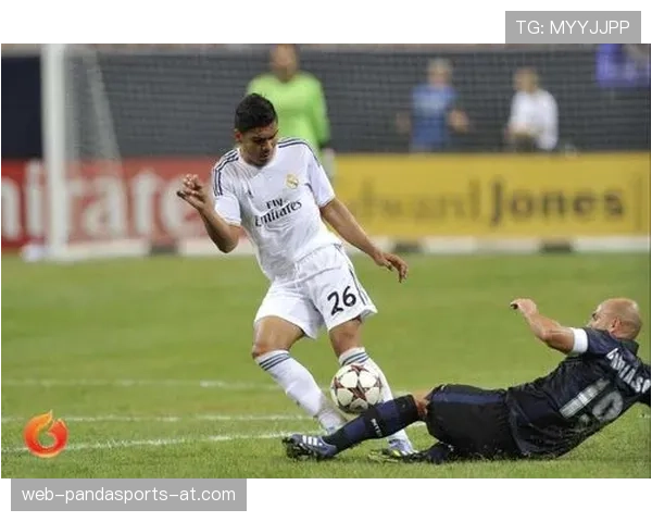 米卡尔·布里奇斯利用无球跑位提升防守覆盖率，显著拉开队内防守效果差距