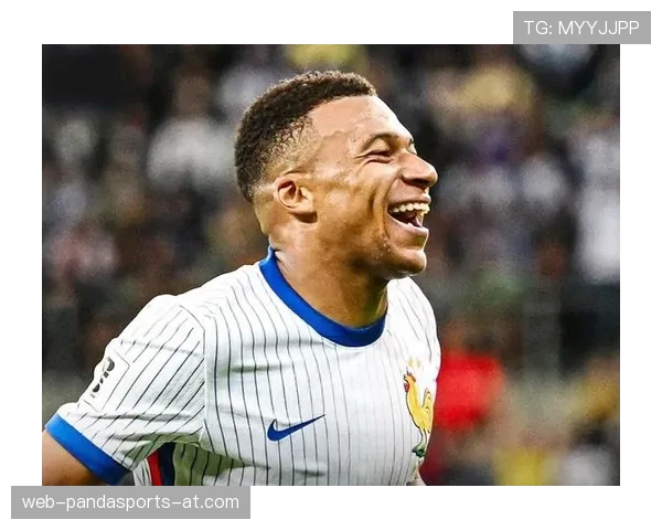 扎伊恩突破拉开与姆巴佩的得分差距彰显内线核心影响力